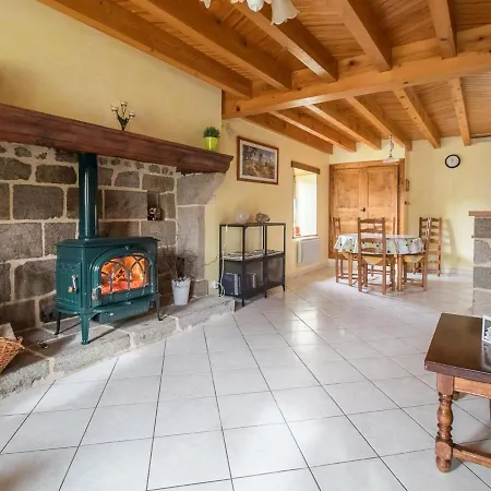 Ceilloux, 3 Pieces, 4 Personnes - Fr-1-630-182 Ceilloux